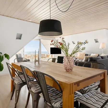 Three-Bedroom Apartment Karrebæksminde With Sea View 03